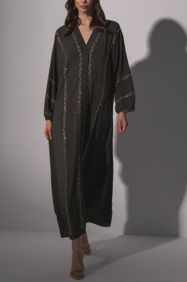 Abaya avec des détails brillants